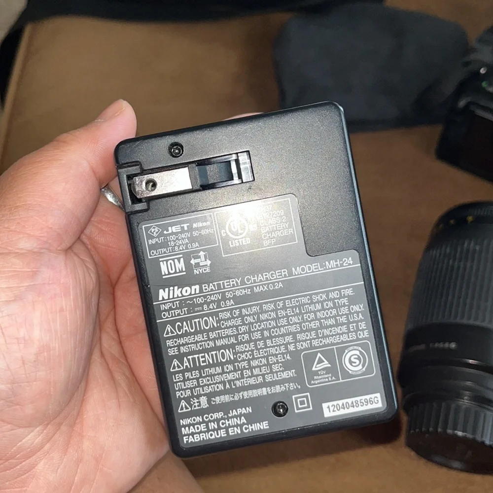 Nikon D5100 Digital Bundle